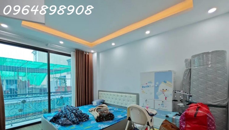 Bán nhà Đại Mổ - Nam Từ Liêm  43 m2  5 Tầng ô tô đổ cửa