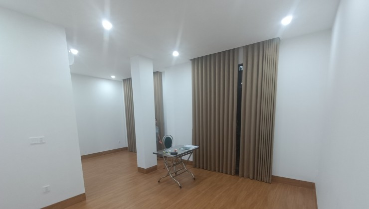 Sang nhượng gấp căn nhà phố 108m², đất duy nhất tại Vinhomes Grand Park!