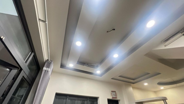 Bán nhà Đặng Văn Bi, phường Trường Thọ, 50m2, 3 tầng, 4PN, Nhỉnh 4Tỷ