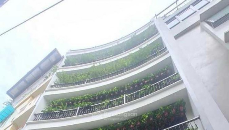 Bán tòa nhà văn phòng Thái Hà - ô tô tránh- cho thuê 500tr/tháng-dt 228m2 mặt tiền đẹp giá 275tr/m2