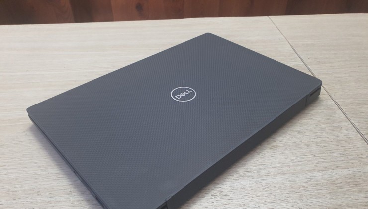 Dell Latitude 7300 i7 8665U/ 8GB/ 256GB SSD / 13.3