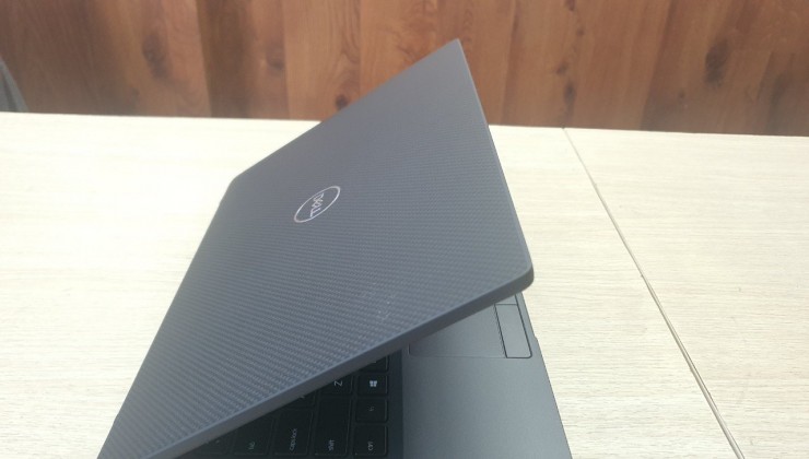 Laptop Dell 3530 i7 - Giá 8.650.000 VNĐ - Tặng Kèm Chuột Không Dây!