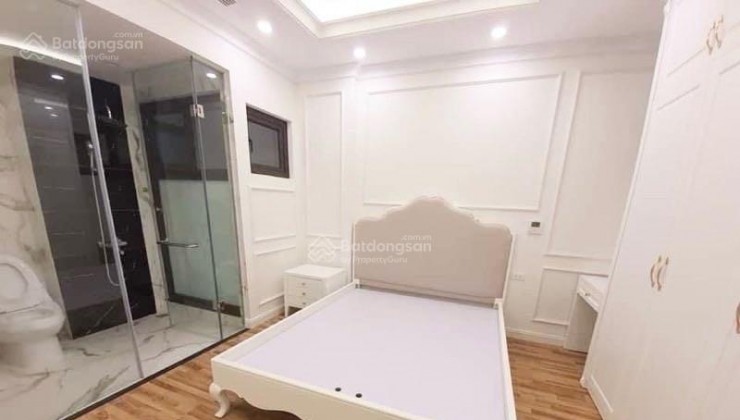 Trần Duy Hưng 8 tầng Apartment 111m2. Vị trí đẹp đỉnh, ngõ ô tô tránh. Cách mặt phố 20m. 33 tỷ