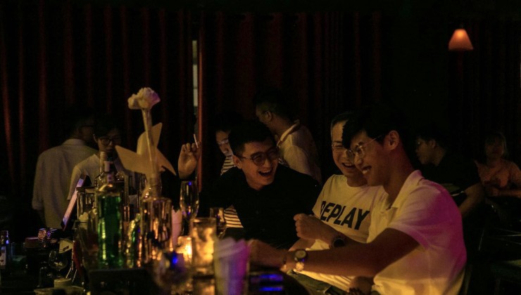 Cần Sang Nhượng Quán Cocktail Bar Siêu Đẹp Ở Hoàn Kiếm Hà Nội khu vực siêu đẹp phố cổ ăn chơi sầm uất Tạ Hiện