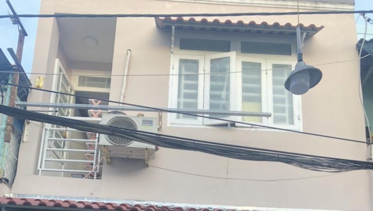 Bán gấp nhà đường Tân Hòa Đông, Bình Tân, 20m2, 2 tầng, hẻm rộng thoáng, chỉ hơn 1tỷ
