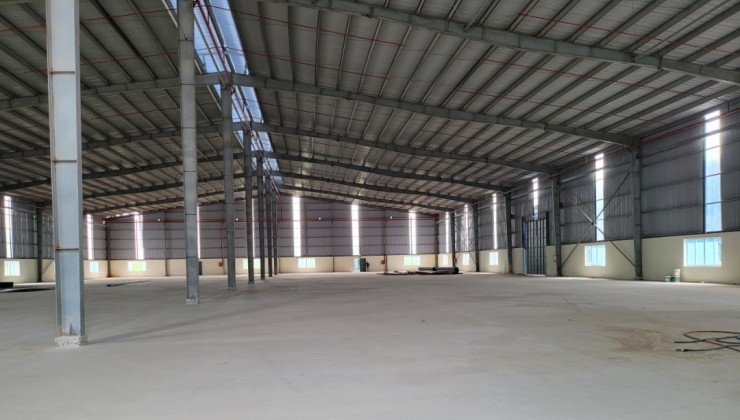 Cho Thuê Xưởng Tại Bến Cát, Bình Dương.Diện Tích Xưởng: 8.000 m² (2 xưởng, mỗi xưởng 4.000 m²).Giá Thuê: 63.000 VND/m²