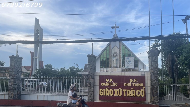 Cần bán gấp nhà đẹp Bình Minh Trảng Bom Đồng Nai 1 tỷ 6 hỗ trợ vay 3 bên. LH 0799 216 799 em Trinh.