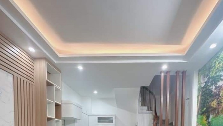 BÁN NHÀ MỸ ĐÌNH, NAM TỪ LIÊM 42M2 5 TẦNG MT 4.1M 5.7TY