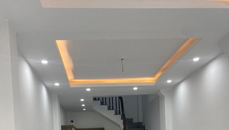 Bán nhà mặt ngõ  lô góc, ngõ  thông, ô tô, kinh doanh, phố  ngọc trục, tây mỗ, nam từ liêm35m3 X 5 tầng giá 5 tỷ