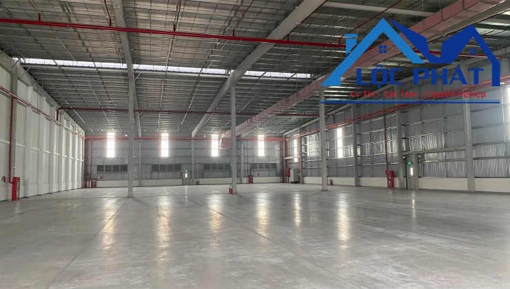 Cho thuê xưởng 2400m2 full SKC, KCN Hố Nai 3, Trảng Bom, Đồng Nai