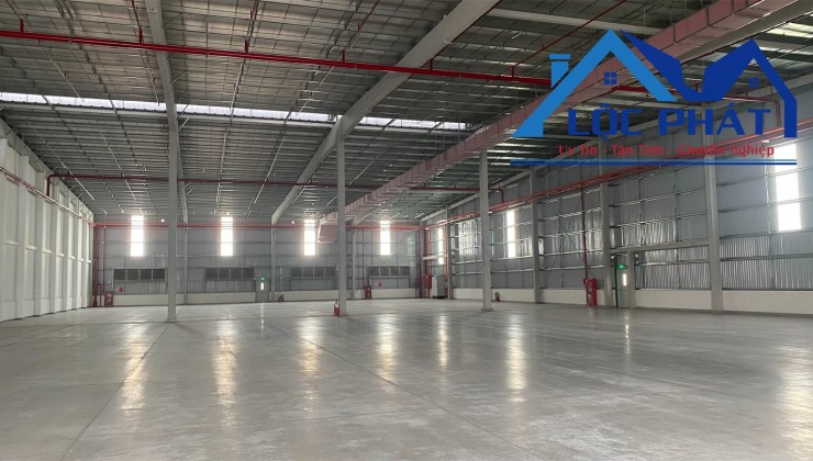 Cho thuê xưởng 2400m2 full SKC, KCN Hố Nai 3, Trảng Bom, Đồng Nai