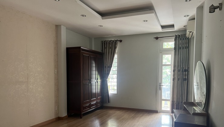 Cho Thuê Nhà Riêng 80M2 Khu K300 Hoàng Kế Viêm, Dân Cư Đông Đúc Và Gần Siêu Thị