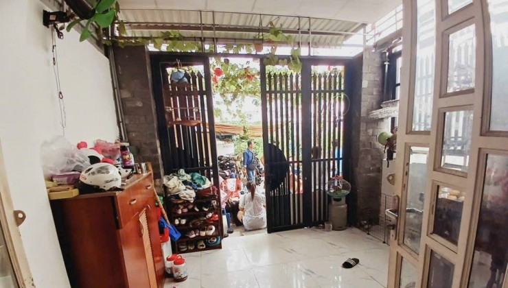 Nhà mới - Ở ngay - Phạm Hùng, Phường Mỹ Đình, Quận 8. 32m2, giá 5,5 tỷ.