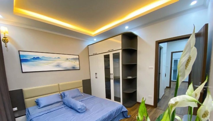 NHÀ ĐẸP NGÕ THÔNG XUÂN THỦY,  5 TẦNG, 52M2 CHỈ 9,45 TỶ