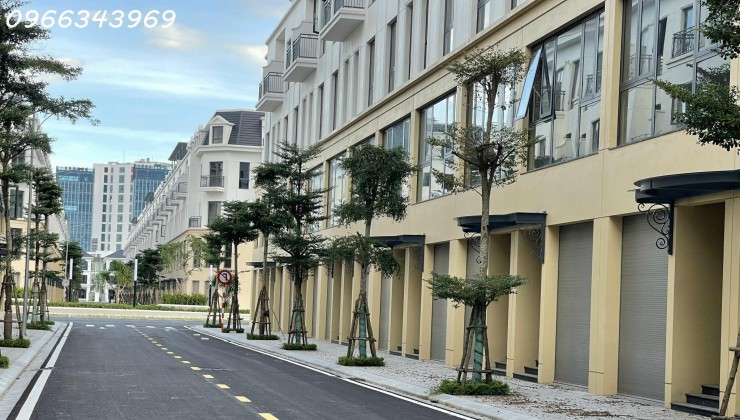 THANH TOÁN 1.7 TỶ, NHẬN NHÀ 5 TẦNG. NHẬN NHÀ NGAY.  CĐT: 0966343969