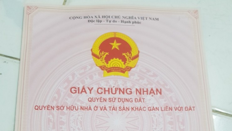 • CHÍNH CHỦ CẦN BÁN NHANH MẢNH ĐẤT CỰC ĐẸP NGAY NGÃ 3 MỸ HẠNH - ĐỨC HÒA - LONG AN