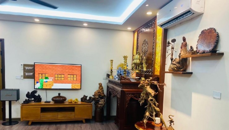 Chung cư Hoàng Quốc Việt - Cầu Giấy 101m2, full nội thất, căn góc, chỉ với 6,8 tỷ.