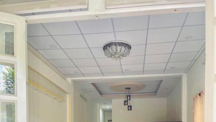 QUẬN 12 GIÁP GÒ VẤP - HXH 1/ HÀ HUY GIÁP - 102M2, NHÀ CẤP 4 CÒN MỚI Ở NGAY HOẶC XÂY MỚI THEO Ý CHỦ. CHỈ HƠN 4 TỶ.