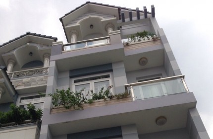 Bán Gấp nhà Lê Quang Định ( P.12), 4 x 20m vuông vức, Trệt 2 Lầu ST GIá 9.9 tỷ bớt lộc