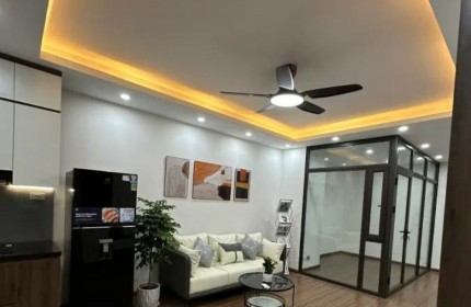 Bán nhà quanh khu Ngã Tư Sở 50m2 ngõ rộng ô tô tránh hơn 9 tỷ