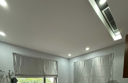 Nhà 8 Tầng  Lô Góc 2 Mặt Đường Nguyễn Tuân 1 Hầm Thang Máy 110M2 43 Tỷ -Kinh Doanh