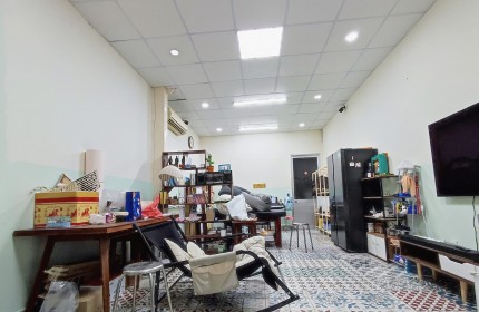 MẶT TIỀN NGANG 15M - 2 HAY 3 ÔTÔ VÔ TƯ NGỦ TRONG NHÀ. Lạc Long Quân 181m2, (15x 18),  22.5 Tỷ Phường 10 Tân Bình