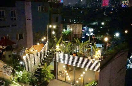 Sang nhượng quán cafe tầng thượng - view 4 hướng đẹp nhất khu Ngã Tư Sở.