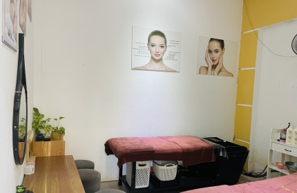 SANG NHƯỢNG SPA ĐỊA CHỈ SỐ 74 NGÕ 49 HUỲNH THÚC KHÁNG, QUẬN ĐỐNG ĐA