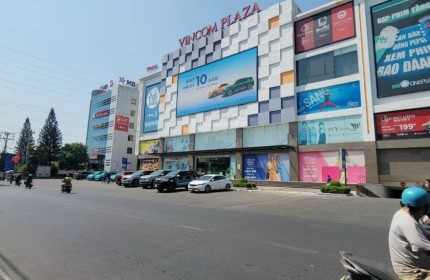 Bán nhà mặt tiền đường  Lê Văn Việt, Hiệp Phú quận 9, 86m2 ngang 5m, 500m ra ngã 4 Thủ Đức