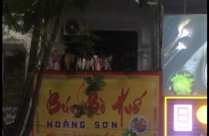 Sang nhượng cửa hàng bún bò huế ở 98 Đội Cấn Ba Đình Hà Nội