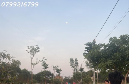 Bán gấp đất nền sổ sẵn Full thổ cư Bình Minh Trảng Bom Đồng Nai bao đẹp 1 sẹc QL1A. Gía bán trọn sổ 1 tỷ 150 /nền.LH 0799 216 799 em Trinh.