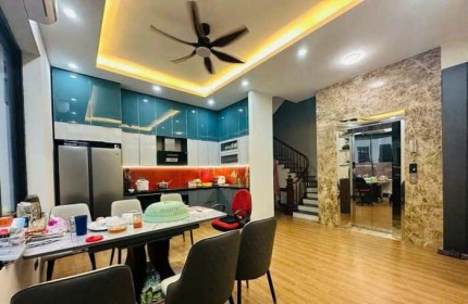 Bán nhà Lê Trọng Tấn, 52m2x4 tầng, mặt ngõ, lô góc, thang máy, kinh doanh, ô tô chạy qua. Giá 7.2 tỷ