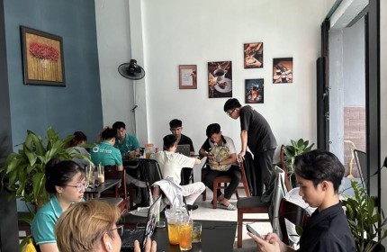 Cần sang lại quán cafe . 405/3 Trường Chinh P14 Tân Bình Hồ Chí Minh