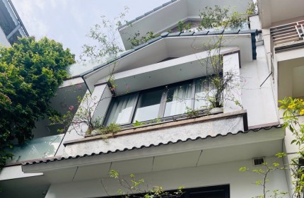 nhà đẹp Cổ Linh, 100m x 4 tầng, MT 6.8m, gara ôtô, thoáng trước sau, ô chờ thang máy