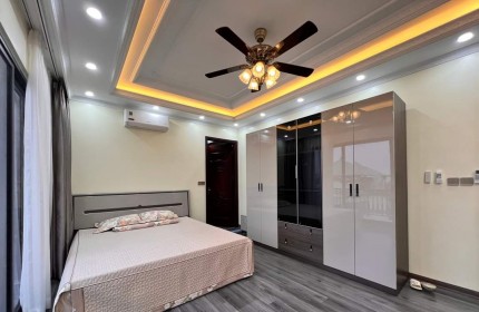 Liền kề Siêu vip Tây Hồ, Phố Xuân La, 87m x 5 tầng x Mt 5m. Giá 27 tỷ.