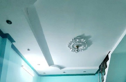 37M2 2 TẦNG NGAY BÀ HOM TỈNH LỘ 10 CHỈ HƠN 2 TỶ