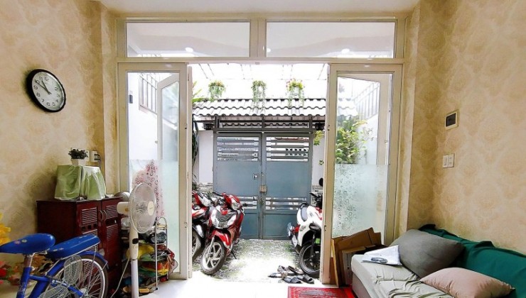 Hoa - gấp bán nhà xuất cảnh  ( Nguyễn Công Hoan  ) , hẻm trước nhà 3m, 25m2, 2 Tầng,  2PN chỉ  5 tỷ 5