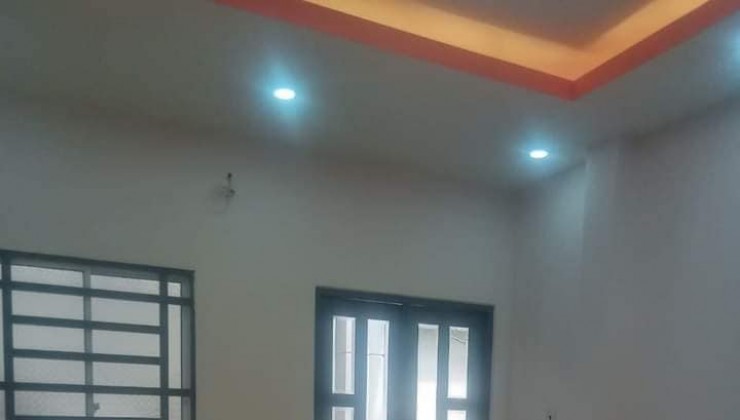 Hien - Nhà Bán Bấp Số 6 Cư Xá Đô Thành -  Q3,  2  tầng,  2 pn , hẻm thông chỉ  5,2 tỷ còn TL