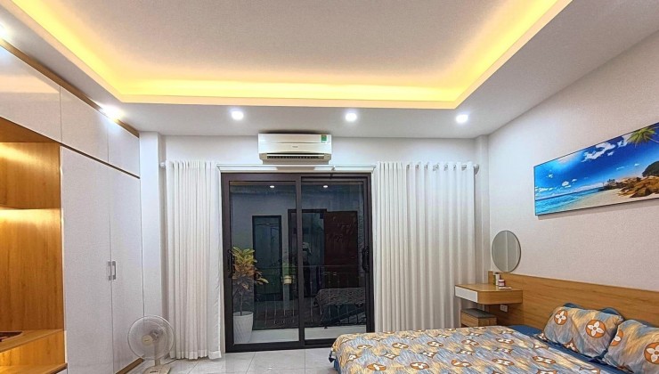Nhà 4 tầng dân xây khu P/ lô TĐC Giang Biên, vỉa hè ô tô tránh, 68m, MT 4.5m, nhỉnh 11 tỷ