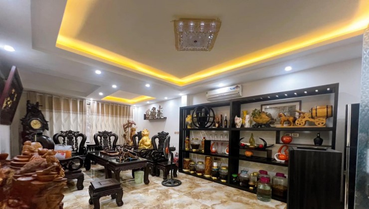 Bán Gấp ! Siêu Phẩm Mặt Phố Định Công Hạ 127m x 3 tầng, Giá 11 tỷ.