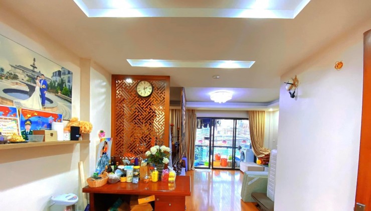 Siêu Đẹp Quận Cầu Giấy, Phân Lô Phố Nguyễn Chánh 60m x 5T. Giá nhỉnh 23 tỷ.