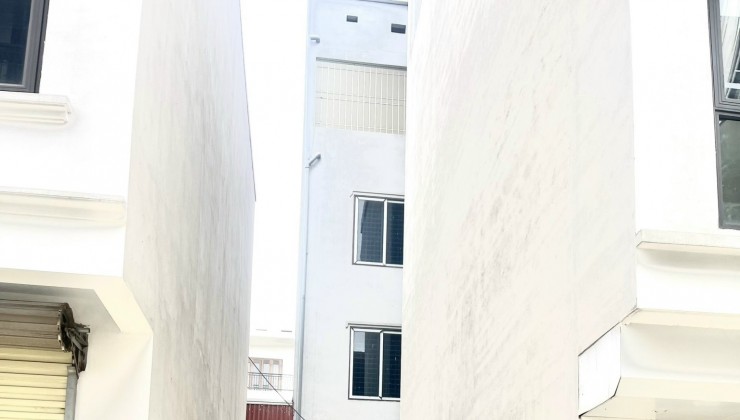 Cc gửi bán 33m2, Đất khu nhà ở Nhật Tiến Trường Yên, Chương Mỹ, Hà Nội, ô tô tránh, kinh doanh, văn phòng