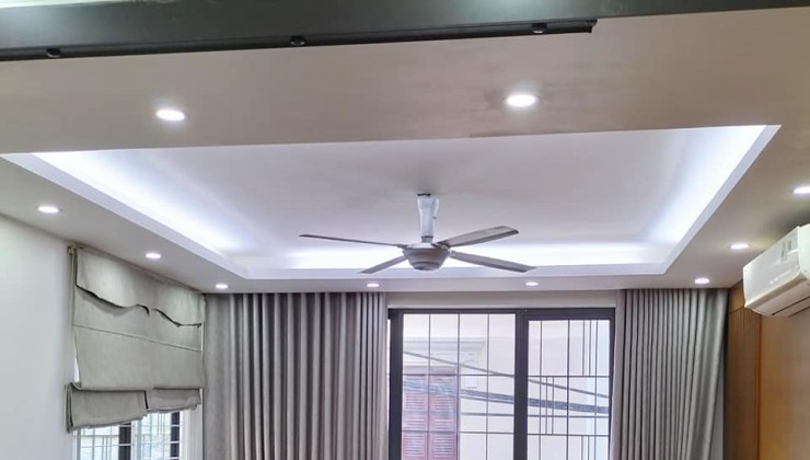 Lô Góc-Ôtô Tránh Ngõ 1150 Đường Láng 60m2/5Tầng/MT 4.5m chỉ 19.5 Tỷ, mới đẹp, KD