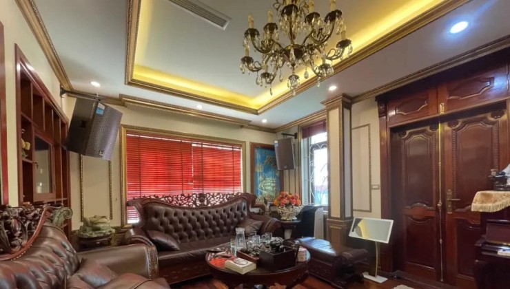 Liền Kề Siêu Đẹp, Hàng Xóm Royal City, Phố Nguyễn Trãi 88m x 5T x Mt 6m. Giá 39 tỷ