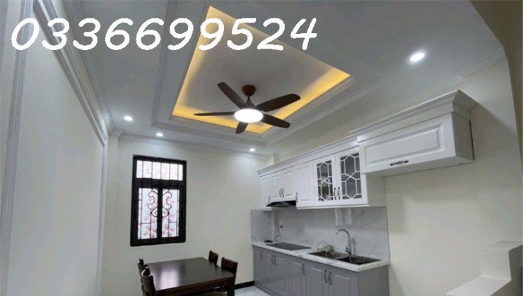 Bán nhà Hồng Tiến 4.1 tỷ 36m2 3 tầng ngõ thông.