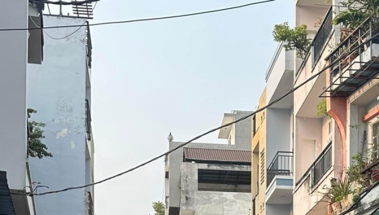 Bán nhà 3 tầng , vị trí chung tâm, Xô Viết Nghệ Tĩnh, 122m2, 7x24, 13 tỉ. Nhà đẹp ở luôn