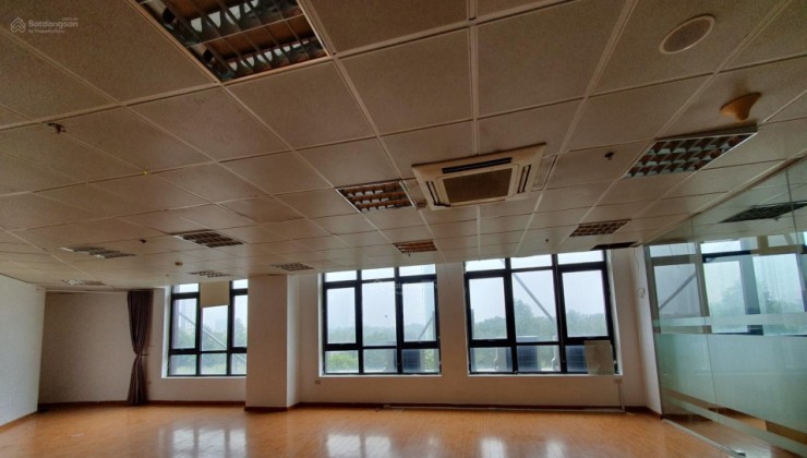 Văn phòng tại tòa Tây Hà - Nam Từ Liêm DT 180m2 cho thuê với giá cực hấp dẫn miễn phí làm thêm giờ