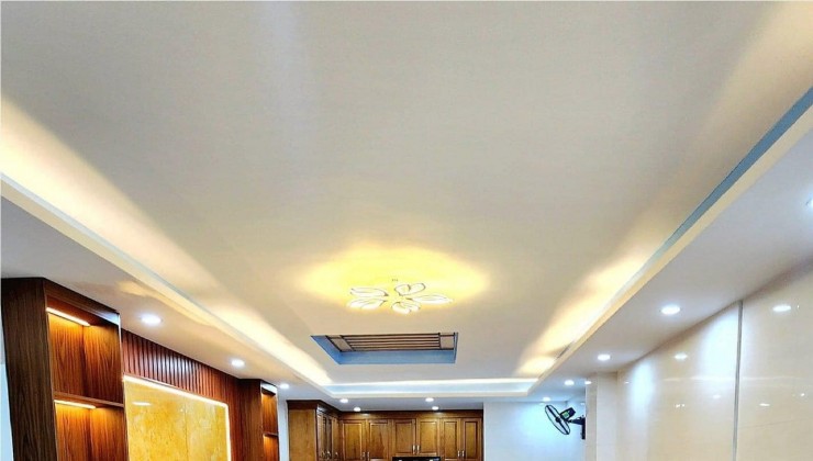 Bán nhà Gốc Đề Hoàng Mai 36m2 giá chỉ 5 tỷ