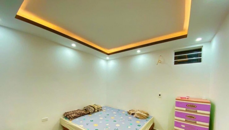 Bán Nhà Phố Phùng Hưng, Hà Đông, 45m2, 4 tầng Giá chỉ 5,3 Tỷ, Vị trí trung tâm gần Học Viện Quân Y 103