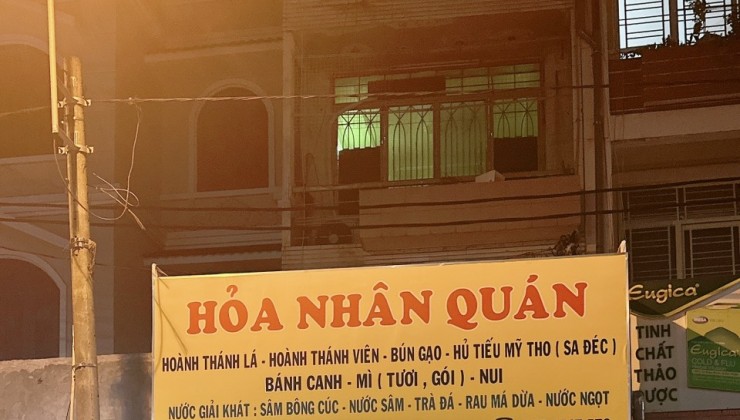 Mình cần sang nhượng hợp đồng nhà nguyên căn và sag quán ăn tầng 1